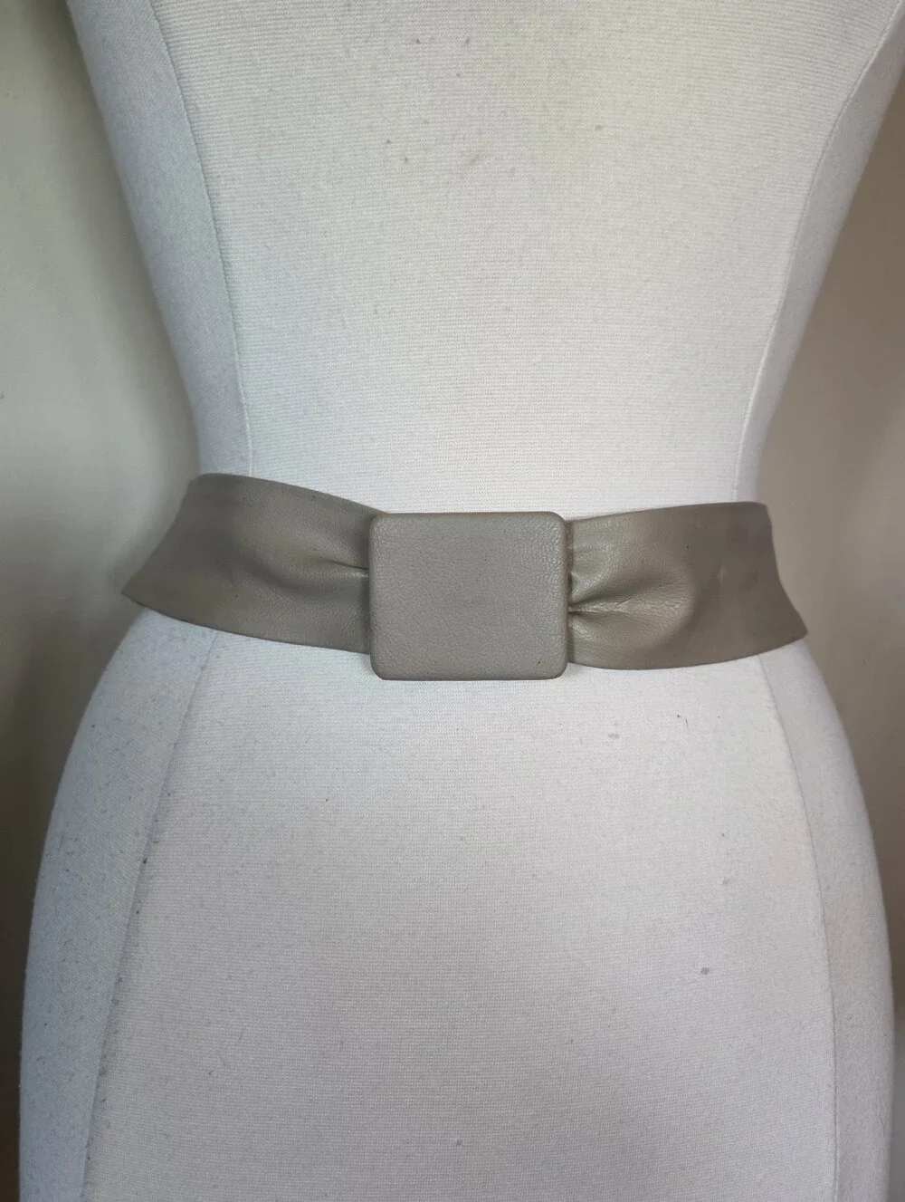 Vintage Astor Leather Belt